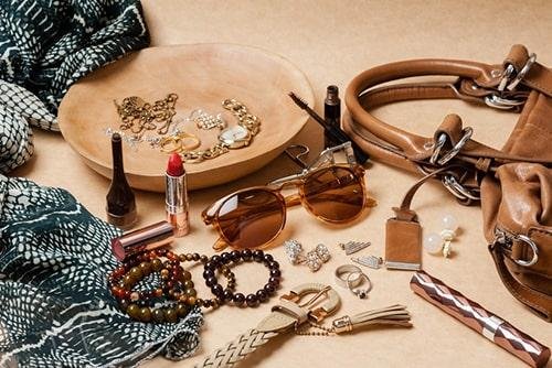 Top 10 Beautiful Accessories to Elevate Your Style in 2025